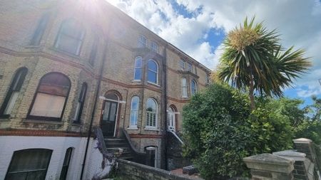 Gladstone Terrace, Brighton 1 bedroom flat to rent - Photo 5