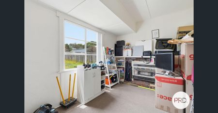 Beautiful Family Home - Photo 5