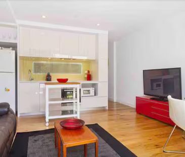 G10/70 Nott Street, Port Melbourne VIC 3207 - Apartment For Rent | ... - Photo 2