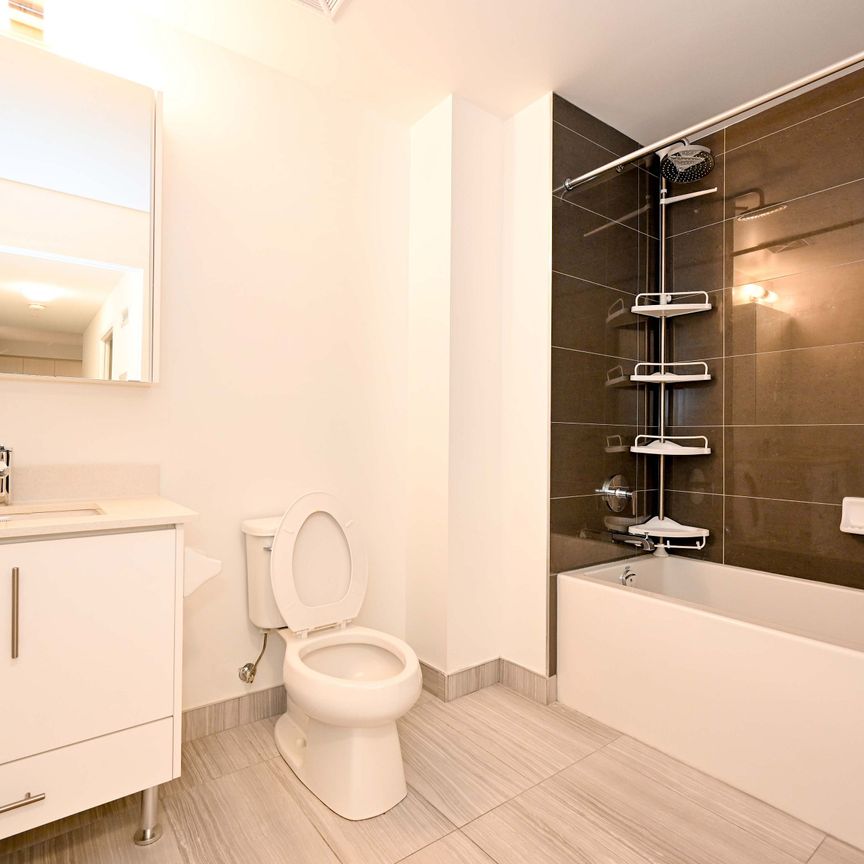 For Lease - 85 Oneida Crescent Unit# 613, Richmond Hill, Ontario - Photo 1