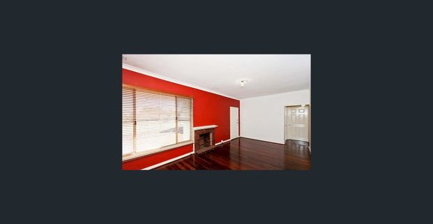 Spacious Charming Family Home - Photo 1