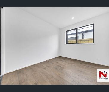 18 Arkbar Avenue, Deanside, Vic 3336 - Photo 4