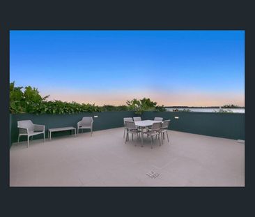 Two Bedrooms two bathrooms apartment with central Capalaba location... - Photo 6