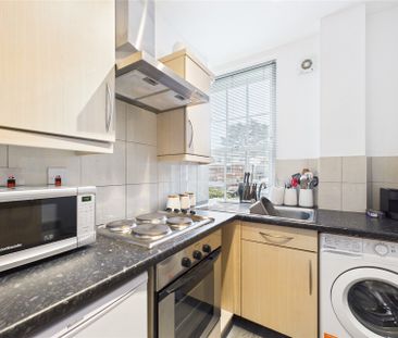 Cookham Road, Maidenhead Cookham Road, Maidenhead - Photo 2