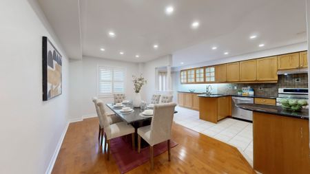 For Lease - 302 Redstone Road Unit# Upper, Richmond Hill, Ontario - Photo 4