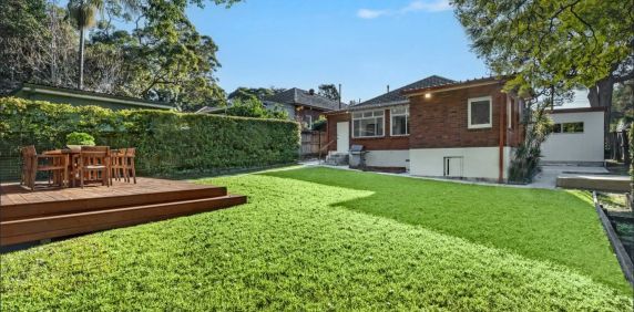Updated and Spacious 3-Bedroom Family Home in Ultra-Convenient Location - Photo 2