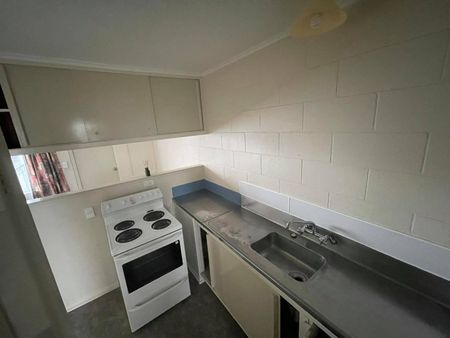 4/10 Eason Street, Victoria - Photo 4