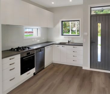 Waterloo Living - Photo 4