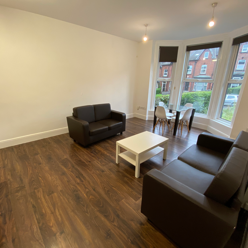 Ground Flat, 27 Kelso Road, LS2 9PR, Leeds - Photo 1