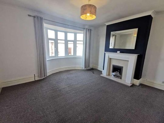 Ferndene Grove, High Heaton, Newcastle Upon Tyne, NE7 - Photo 1