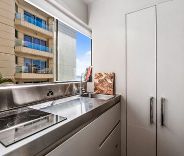 9/8 Macleay Street, Potts Point NSW 2011 - Studio For Rent | Domain - Photo 1