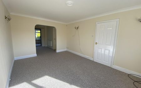 The Beeches, Withington, Hereford - Photo 2