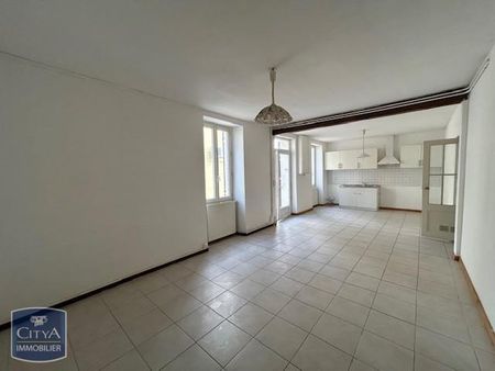 Location Maison 5 pièces 125m² LAVARDAC 47230 - Photo 2