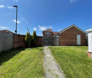 Westbury Court, Longbenton, Newcastle Upon Tyne - Photo 1