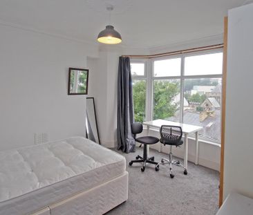 4 bedroom terraced house to rent - Photo 3