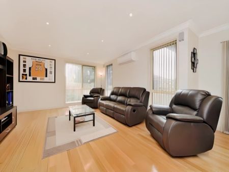 3 Bed, 2 Bath - Photo 2