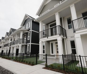 Cedarbrook Townhomes - Photo 2