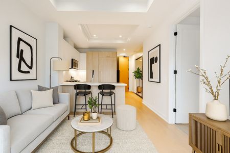 For Lease - 123 Maurice Drive Unit# 307, Oakville, Ontario - Photo 2