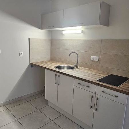 Location Appartement 2 pièces 31m² - Photo 3