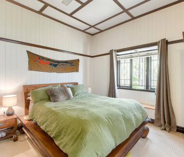 “Location & Charm” - Photo 1