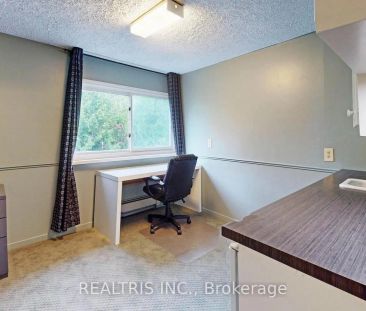 149 WORSLEY STREET - Photo 6