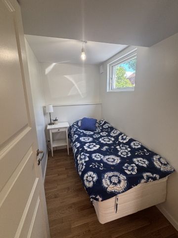 Huddinge - 2.5rok - tillsv - 9.999kr/mån - Photo 4