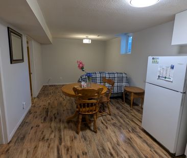 For Lease - 6053 Leeside Crescent Unit# BSMT, Mississauga, Ontario - Photo 2