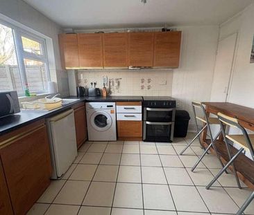 All Saints Road, Portsmouth, PO1 - Photo 3