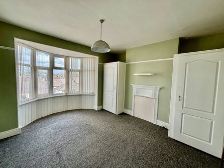 Terraced House to rent on - Photo 3