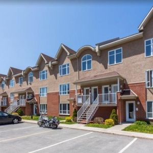 Laval_secteur Pont-Viau_Grand 4 1/2 - Photo 2