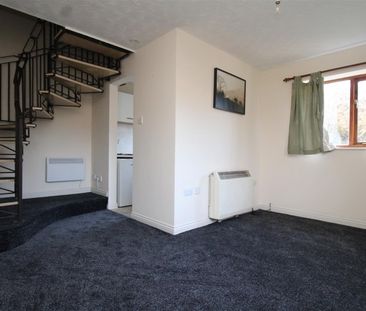 Nightingale Court, Peterborough - Photo 6