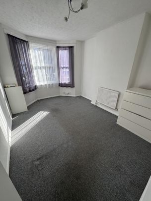 1 bedroom ground floor maisonette to rent - Photo 1