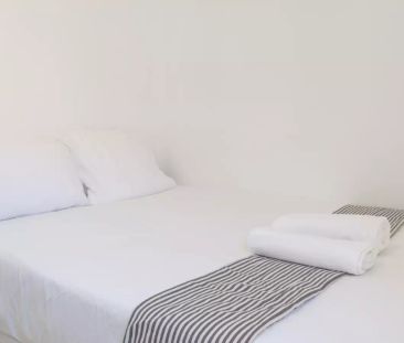 3-bedroom apartment for rent in San Isidro, Madrid. - Photo 5