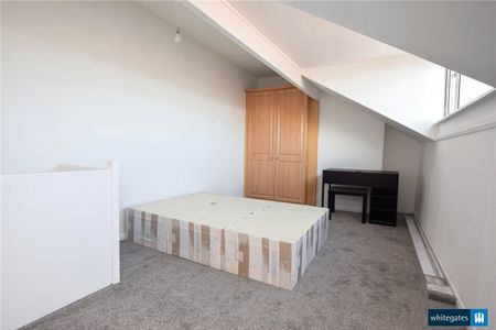 Shafton Place, Leeds, West Yorkshire, LS11 - Photo 5