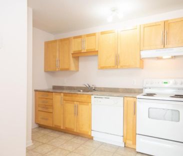 Pine Glen Apartments - Photo 2