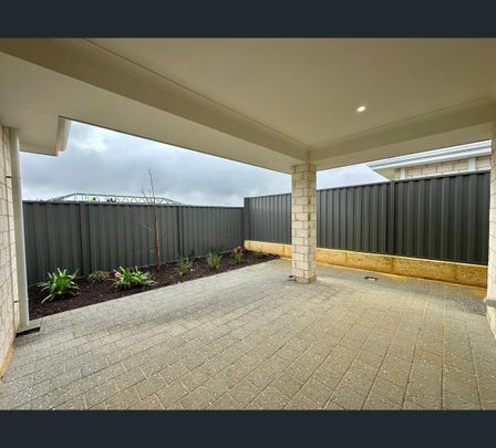 38 Edenvale Drive, Hilbert, WA 6112 - Photo 1