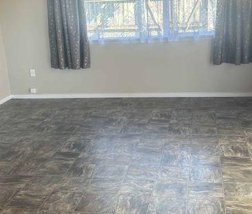 Cute One-Bedroom Home - Photo 3