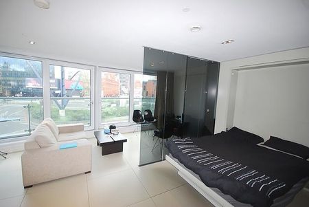 Studio to rent - Photo 2