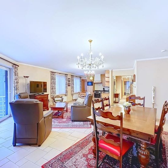 Appartement te huur - Photo 1