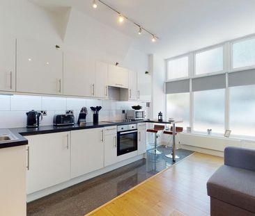 2 bedroom flat to rent - Photo 6
