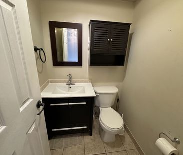 For Lease - 53 Hattie Court Unit# Main, Georgina, Ontario - Photo 3