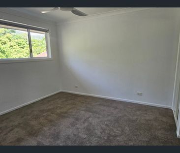 Freshly Renovated Beauty - Photo 4