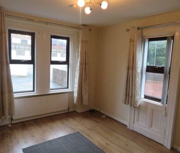 Apt 1, 34 Belfast Road, Lisburn, BT27 4AS - Photo 2