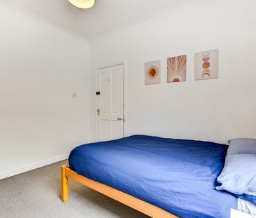 Room in a Shared House, Hollingbury Road, BN1 - Photo 3