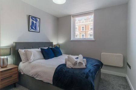 1 bedroom serviced apartment to rent - Photo 3