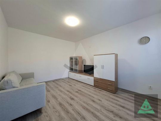 NA PRENÁJOM: Príjemný a čiastočne zariadený 1-izbový byt, Kopanice, Prievidza - Photo 1