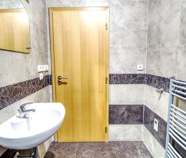 Pronájem bytu 1+kk, garsoniery 32 m², Hradec Králové - Photo 5