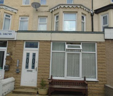 1 bedroom property to rent - Photo 4