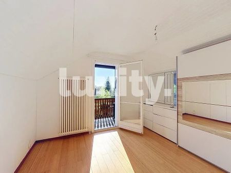 CHAVANNES-DES-BOIS ? Maison familiale d'environ 120 m² avec jardin - Photo 3