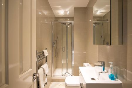 1 Bed Flat, Kings Road, SW3 - Photo 4